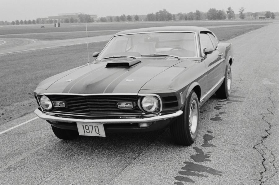  Ford Mustang Mach I 1970 года  (фото 30 из 35)